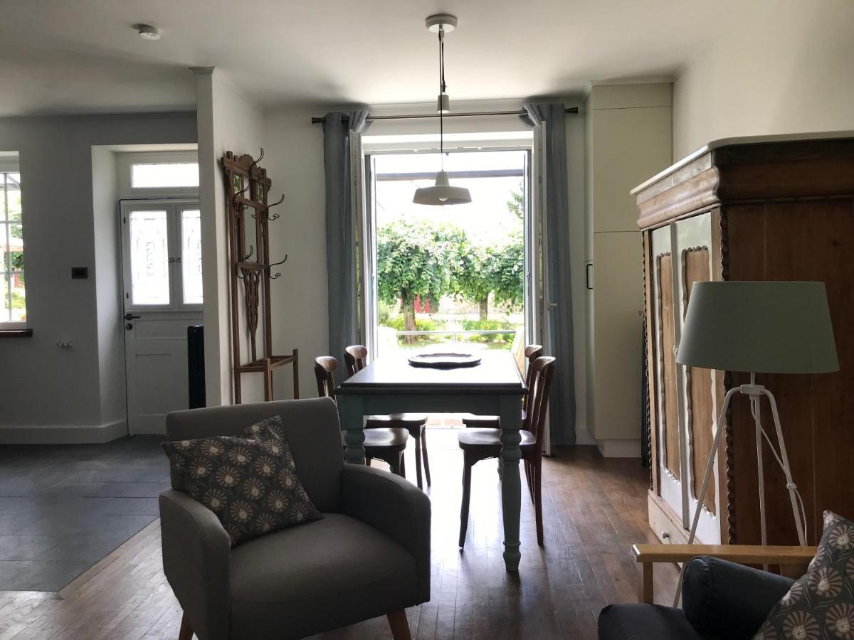 Town House Jumilhac-Le-Grand Villa Екстериор снимка