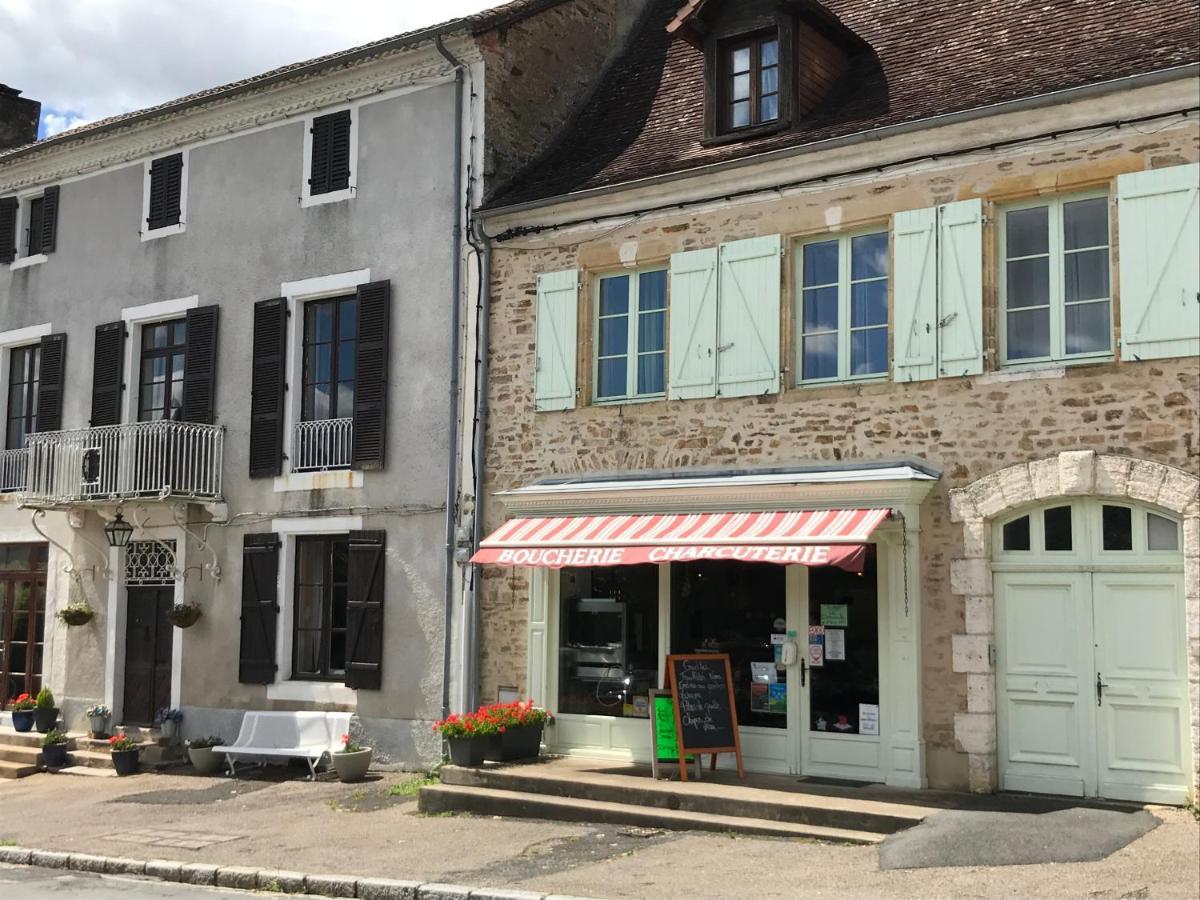Town House Jumilhac-Le-Grand Villa Екстериор снимка